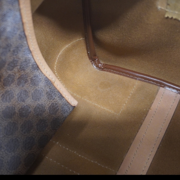 Celine LEATHER HANDBAG - Picture 12 of 14